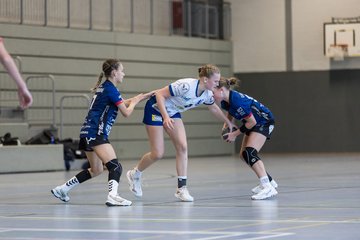 Bild 200 - wBJ HTS/BW96 Handball - Niendorfer TSV : Ergebnis: 27:27
